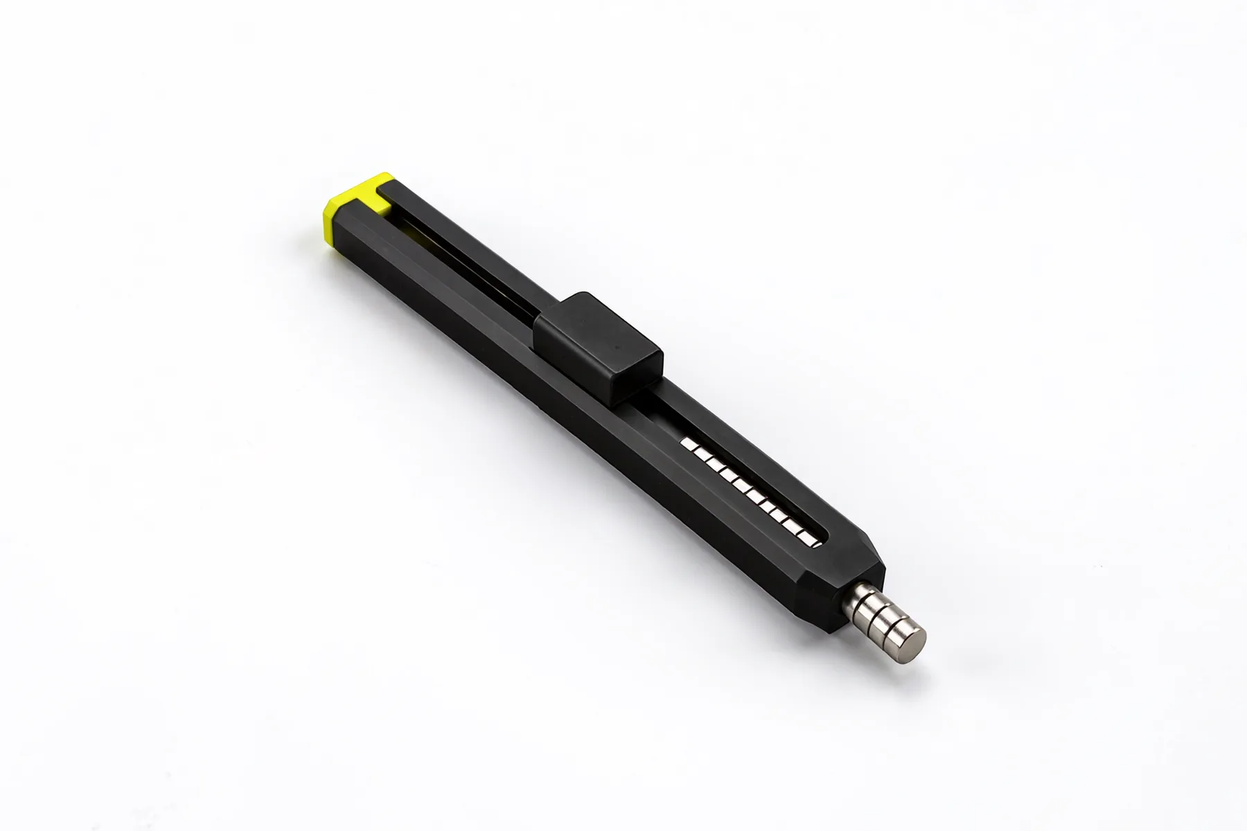 Magnet Dispenser