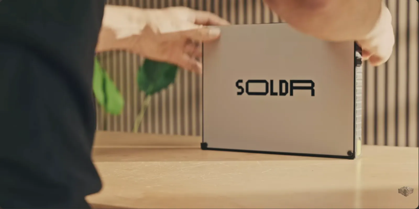 Video thumbnail